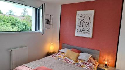 Chambre d’hôte pour 2 personnes, avec vue et jardin à Saint-Pair-sur-Mer