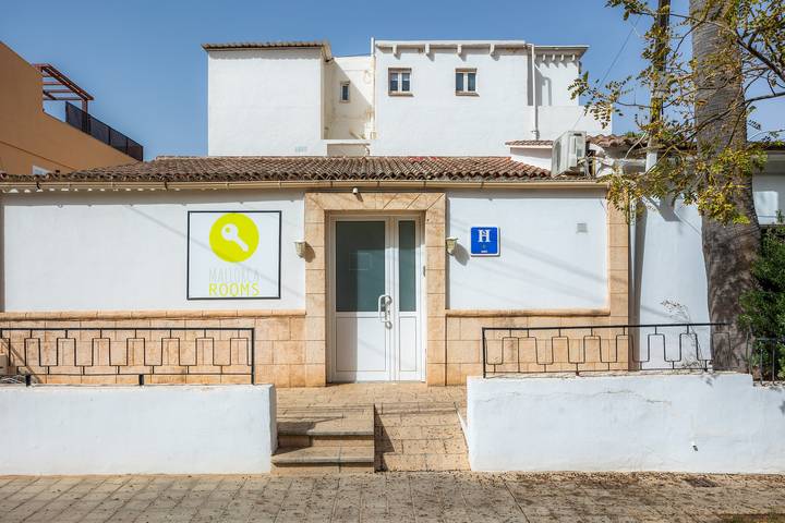 Appartement entier, Appartement 'Habitación Matrimonial Nº1' avec terrasse partagée, Wi-Fi et climatisation in Can Pastilla, Palma de Majorque