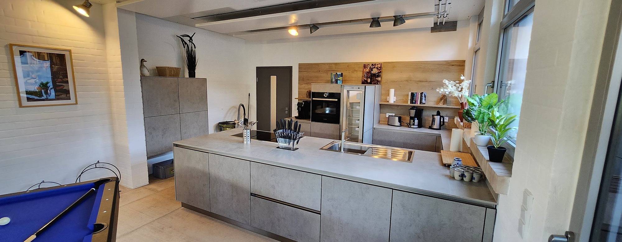 Ferienhaus 'Magisches Wachstein' mit privater Terrasse, privatem Garten und Wlan in Theilenhofen, Altmühltal