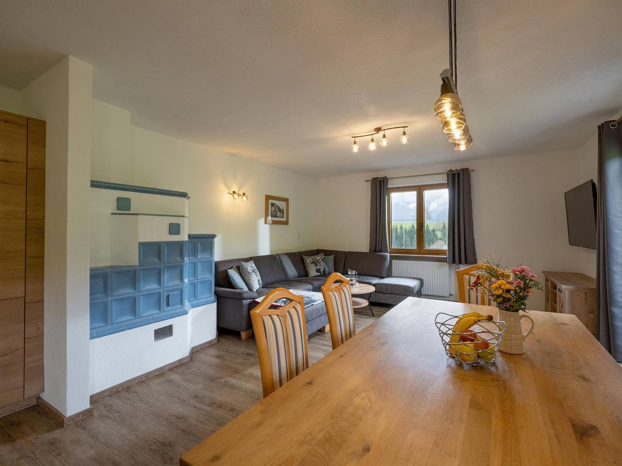 Ganze Ferienwohnung, Appartement "D" - Süd in Kössen, Kaisergebirge