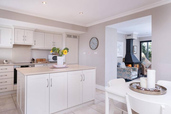 Casa rural para 8 personas con balcón in Connemara