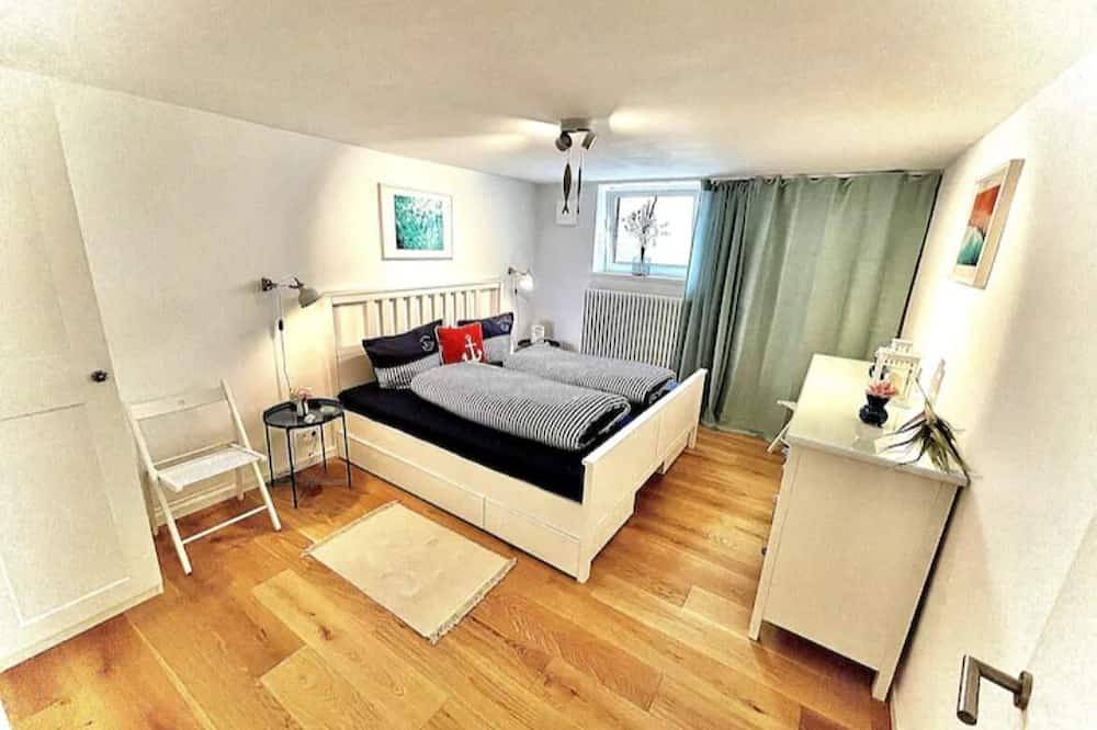 Ganze Wohnung, 100m2 Fewo im Haus am See + Garten bei Potsdam in Caputh, Schwielowsee