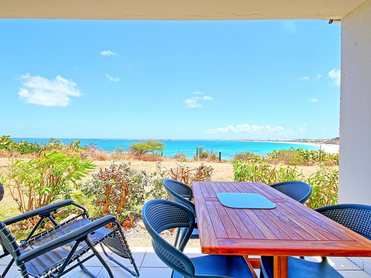 Studio entier, Sweet Candy - Studio Spacieux avec Vue Mer à Baie Orientale in Saint Martin
