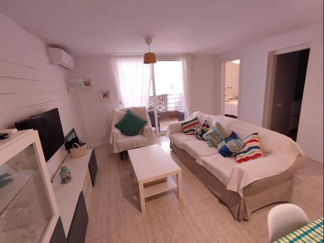 Ganze Wohnung, Your ideal getaway on the Costa Brava: Bright and well-located apartment in Sant Antoni de Calonge ☀️🌿 in Calonge, Costa Brava