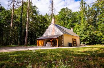 Gîte pour 15 personnes, avec jardin et terrasse à Cour-Cheverny