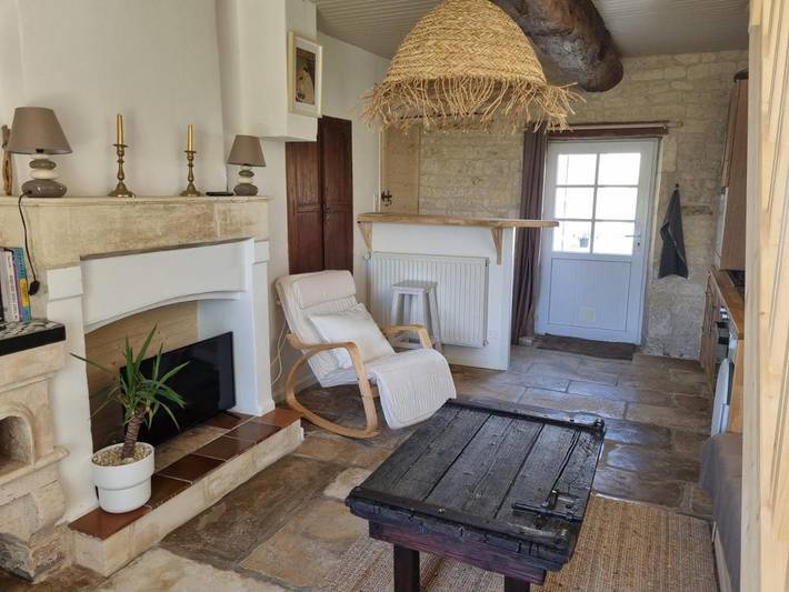 Location de vacances pour 2 personnes, avec Terrasse ainsi que Jardin et Piscine à Saint-Mard