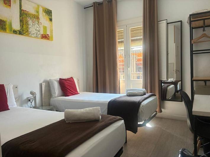 BnB für 2 Personen, mit Balkon in Barcelona - 4
