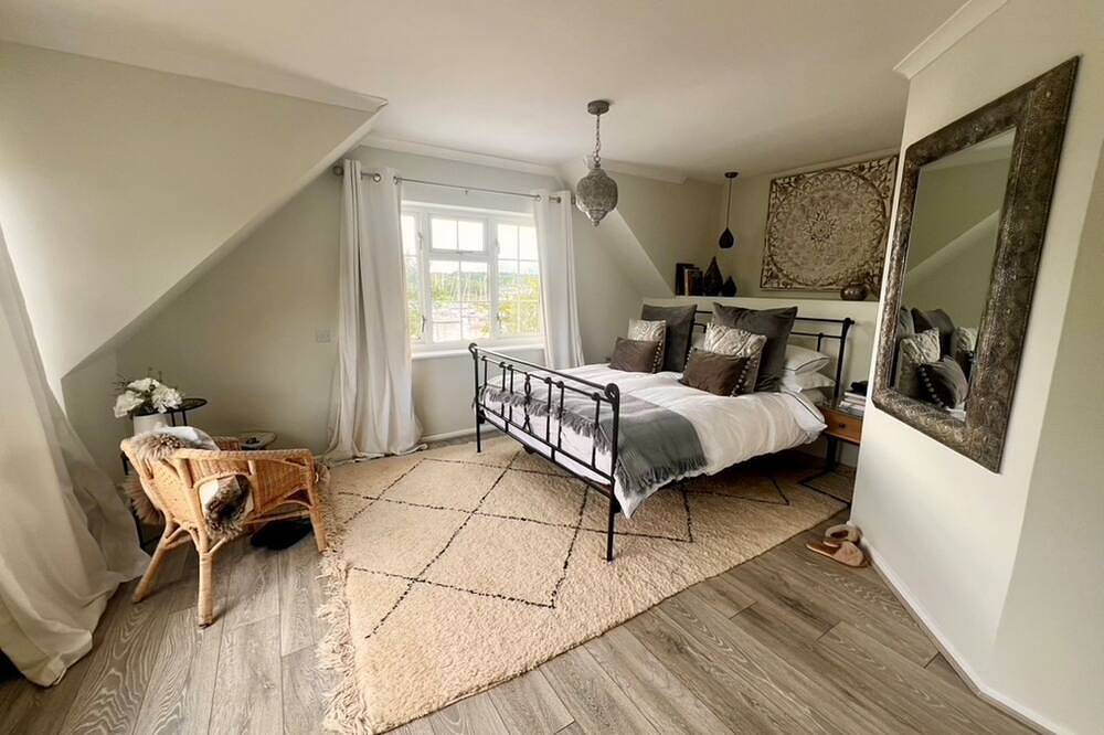 Watersedge House - Luxury Cottages in Fareham, Hampshire