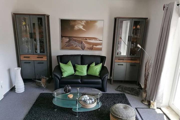 Ferienwohnung für 2 Personen, mit Balkon und Garten - 1