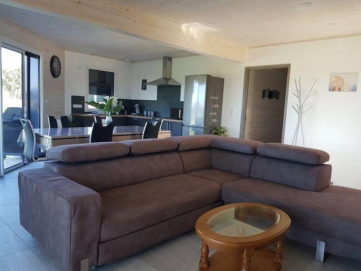 Chalet pour 6 personnes, avec jacuzzi ainsi que jardin et terrasse dans le Jura - 4