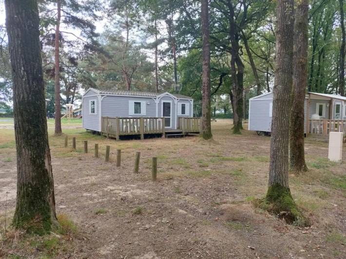Parc de vacances pour 5 personnes, avec vue et piscine ainsi que bassin pour enfant et jardin, animaux acceptés en Vendée - 4
