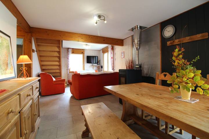 Apartamento de vacaciones para 10 personas, con jardín y vistas - 1