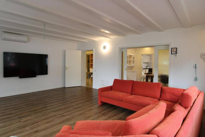 Ferienwohnung für 5 Personen, mit Balkon und Terrasse sowie Garten in Walldorf