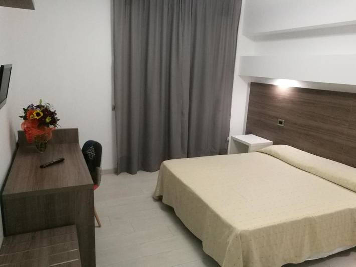 Appartamento per 3 persone, con Terrazza e Panorama a Cirò Marina