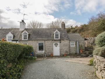Cottage for 4 People in Red Wharf Bay, Isle of Anglesey, Photo 1