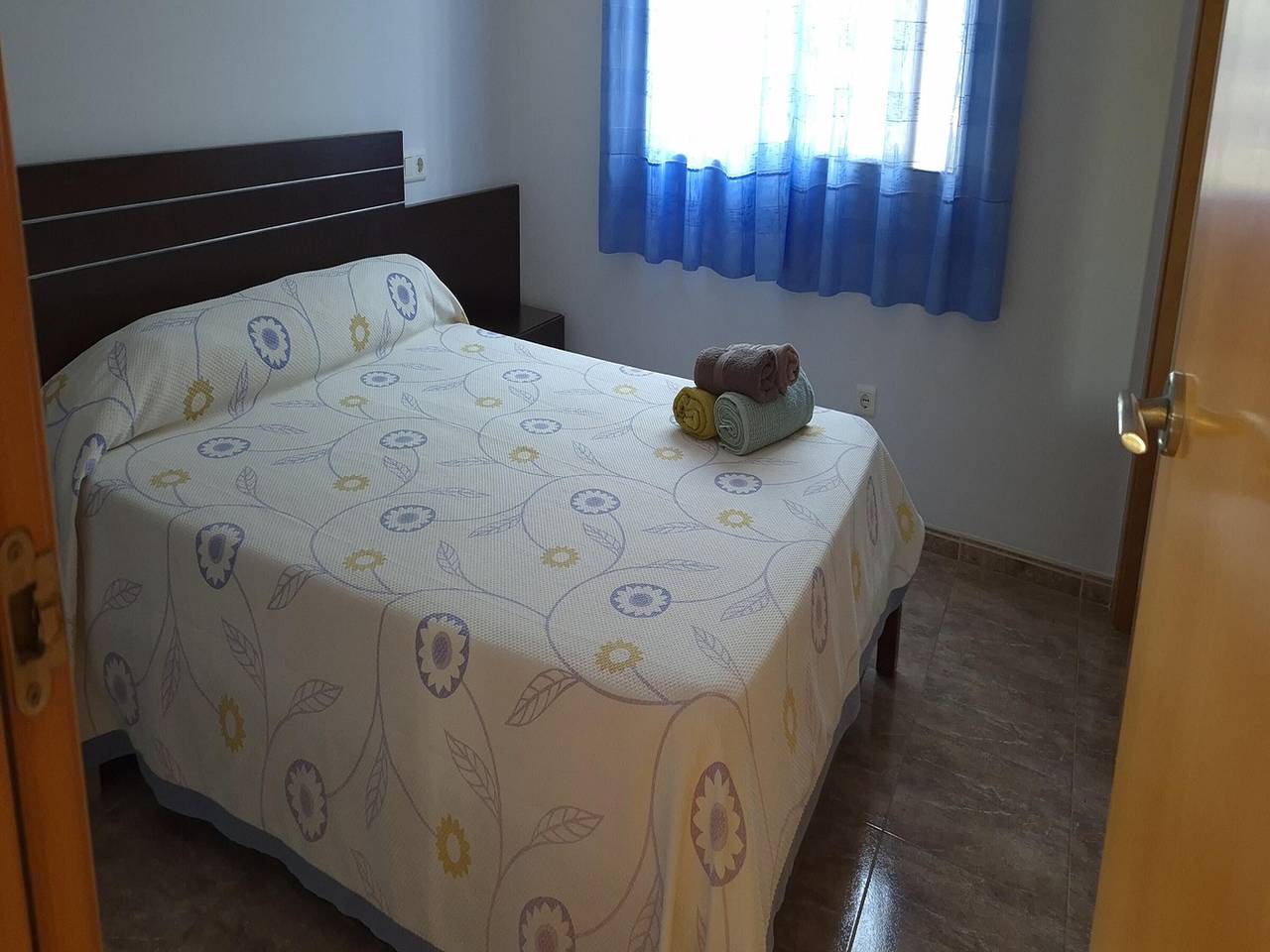 Casa amplia con piscina privada, Wifi, estacionamiento y admite mascotas, a 250m de la playa in Riumar, Delta del Ebro