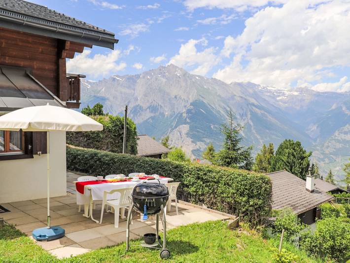 Ferienhaus für 5 Personen, mit Balkon und Terrasse sowie Garten im Wallis - 2