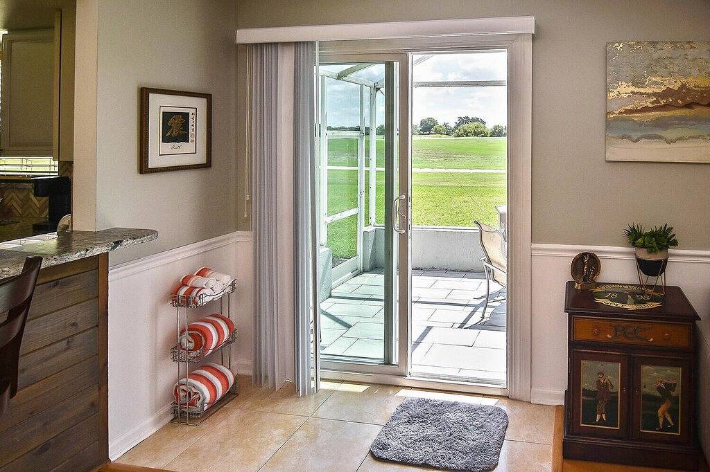 Burnt Store Isles Golf Home, W/Hot Tub/King Bed/Fast Wifi/Unbeatable Location in Punta Gorda, Charlotte County