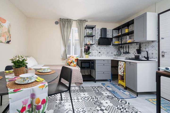 Gîte pour 4 personnes, avec jardin et vue sur l’océan à Aci Castello
