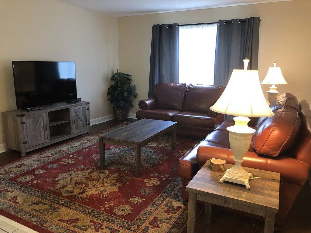 Ganze Wohnung, Short walk to Shands, Va, University of Florida 1 in Gainesville, Alachua County