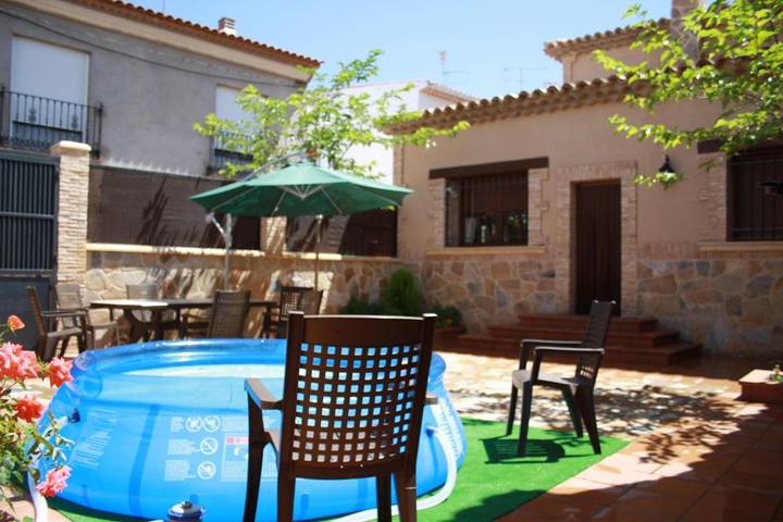 Casa rural para 8 personas, con Terraza además de Jardín y Piscina en Provincia de Cuenca - 2