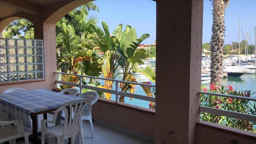 Ferienhaus für 6 Personen, mit Terrasse und Ausblick