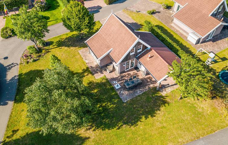 Vakantiehuis voor 6 personen, with tuin and terras as well as sauna in Hoge Hexel