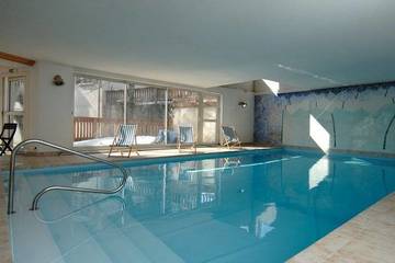 Chalet pour 4 Personnes dans Notre-Dame-de-Bellecombe, Espace Diamant, Photo 1