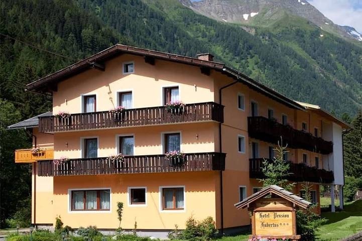 Ferienhaus für 2 Personen, mit Balkon und Garten