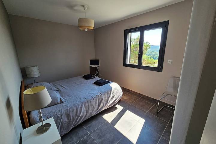 Location de vacances pour 6 personnes, avec terrasse et jardin, animaux acceptés à Chauzon - 3