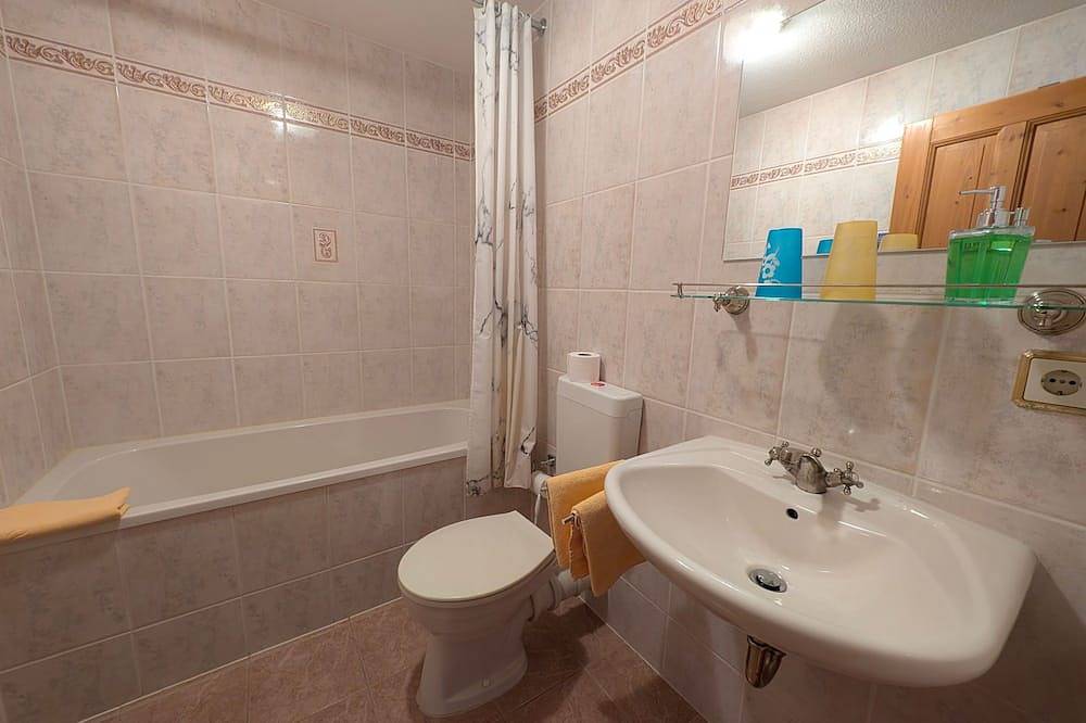 Zimmer 2 - Berggasthaus & Pension Schöne Aussicht in Klingenthal, Chemnitz und Umgebung