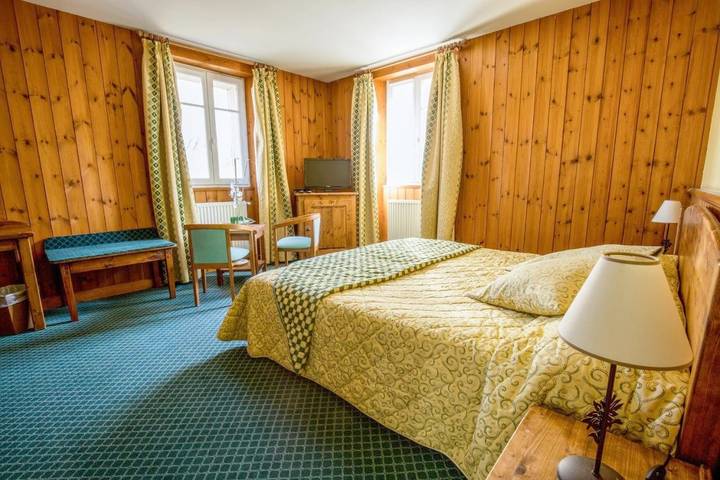 Hôtel pour 2 personnes, avec sauna et piscine ainsi que jardin et jacuzzi à Le Monêtier-les-Bains - 3