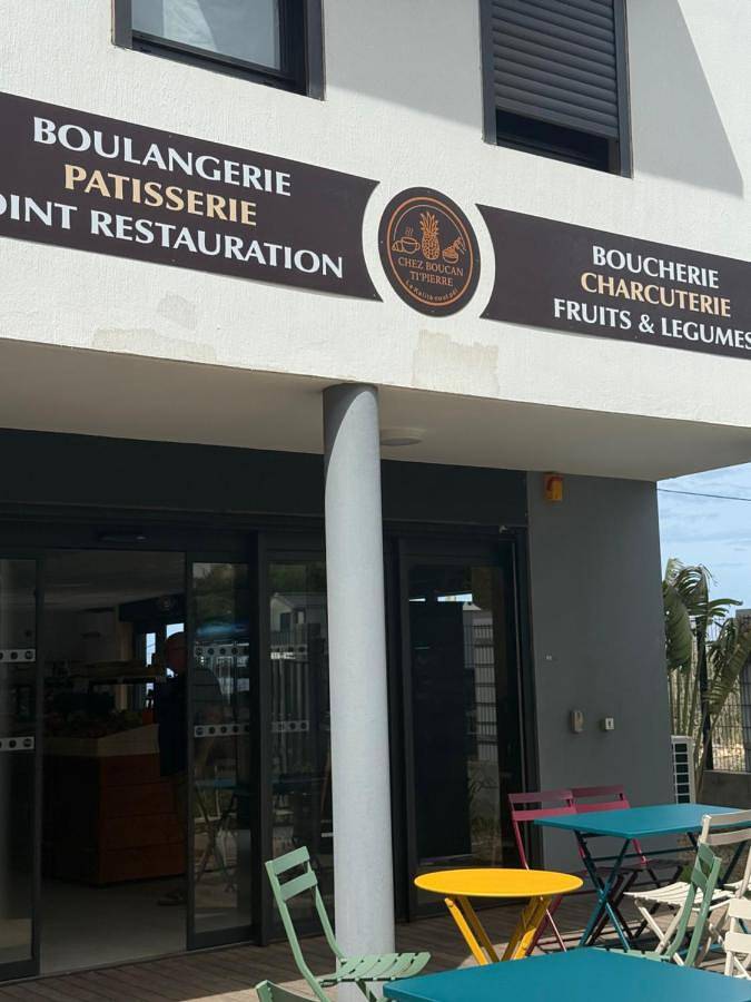 Gîte pour 4 personnes, avec balcon et jacuzzi à Les Trois-Bassins - 4