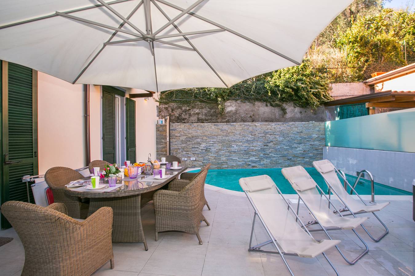 Villa Lucia Laglio in Riva del Tenciuu, Laglio