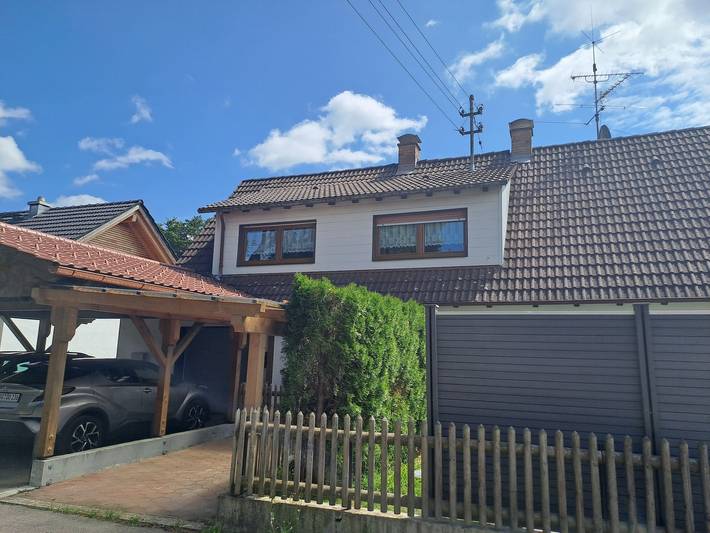 Ferienwohnung für 4 Personen, mit Terrasse und Garten in Peiting