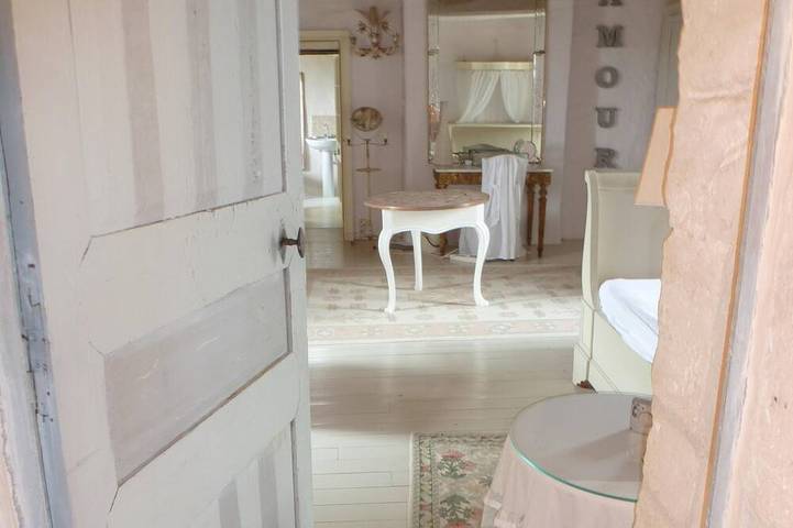 Gîte pour 9 personnes, avec jardin à Lusignac - 2