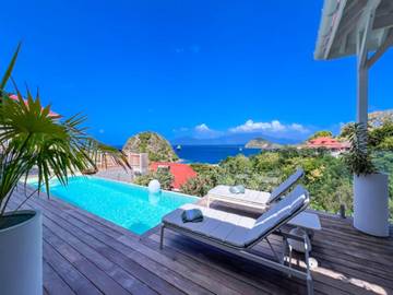 Gîte pour 7 personnes, avec jardin, adapté aux familles à Terre-de-Haut