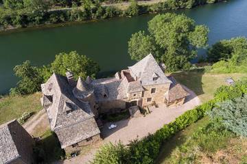 Château pour 8 personnes, avec jardin dans l' Aveyron