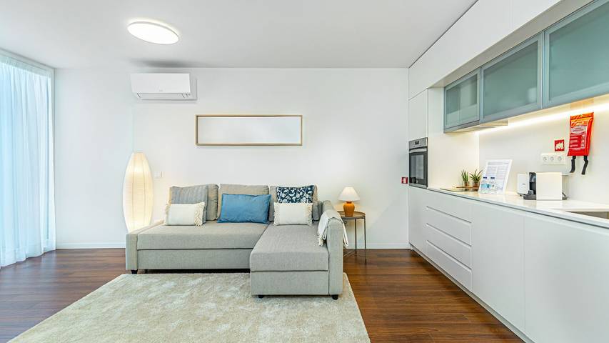 Appartement entier, Appartement de vacances pour 4 personnes avec terrasse in Cedofeita, Porto