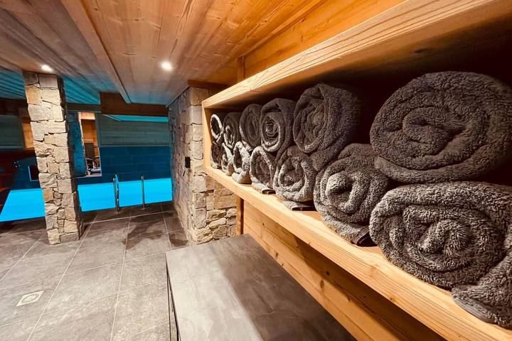 Gîte pour 14 personnes, avec jacuzzi et jardin ainsi que balcon et sauna à Xonrupt-Longemer - 2