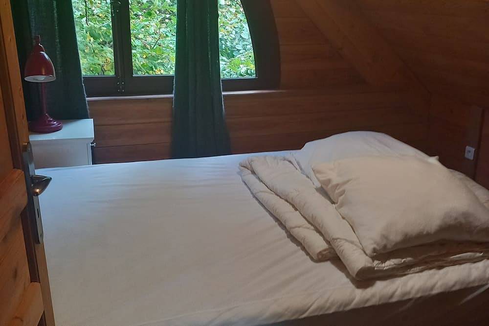 Landhaus in einer Tight Alligny Morvan in Chambouxsee, Alligny-en-Morvan