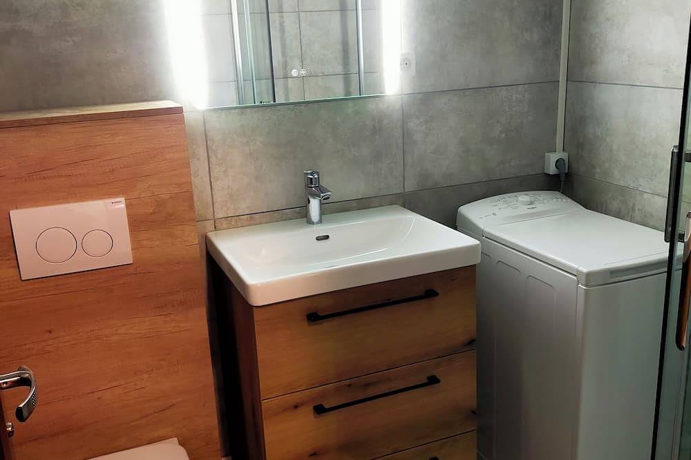 Entire apartment, Houlgate apartment sleeps 4 in Saint-Sauveur-de-la-Mer, Lisieux region