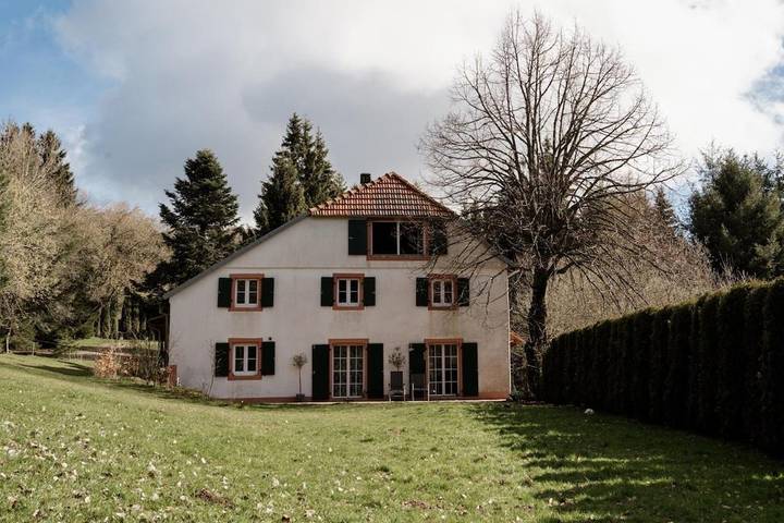 Maison de vacances pour 15 personnes, avec vue et jardin