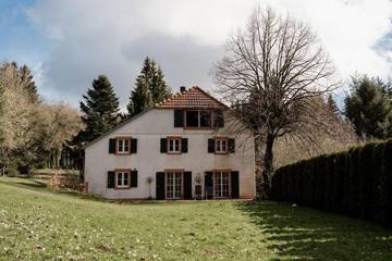 Location de vacances pour 15 personnes, avec jardin et vue à Le Hohwald