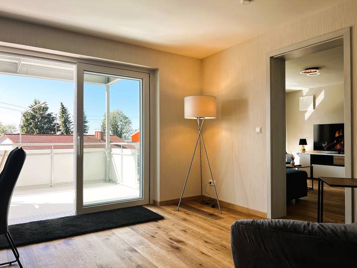 Ferienwohnung für 6 Personen, mit Balkon und Garten in Veringendorf