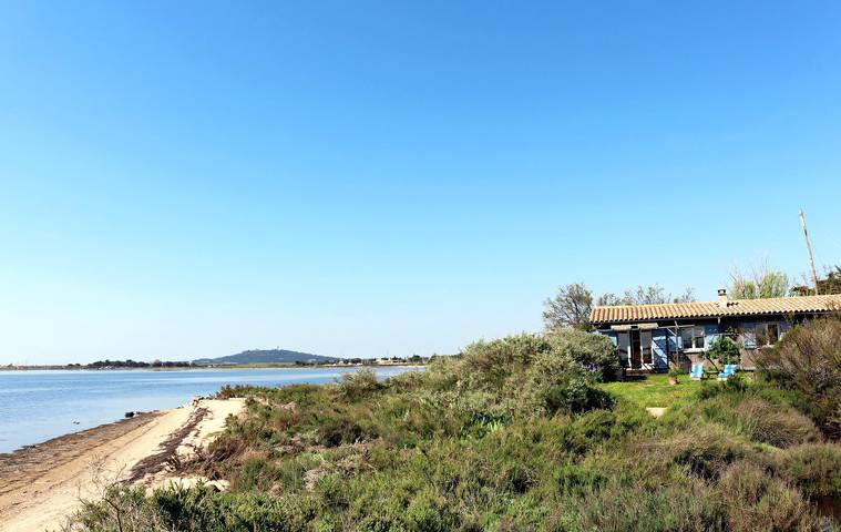 Gîte pour 4 personnes, avec terrasse ainsi que jardin et vue sur le lac, animaux acceptés