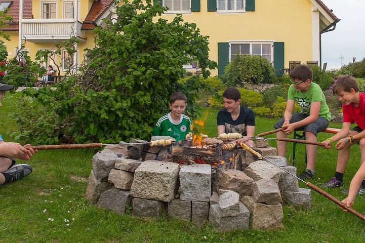 Ganze Wohnung, Maisionettefewo \"Melisse\" mit Terrasse und kostenfreiem Wlan in Bayerisch Schwaben