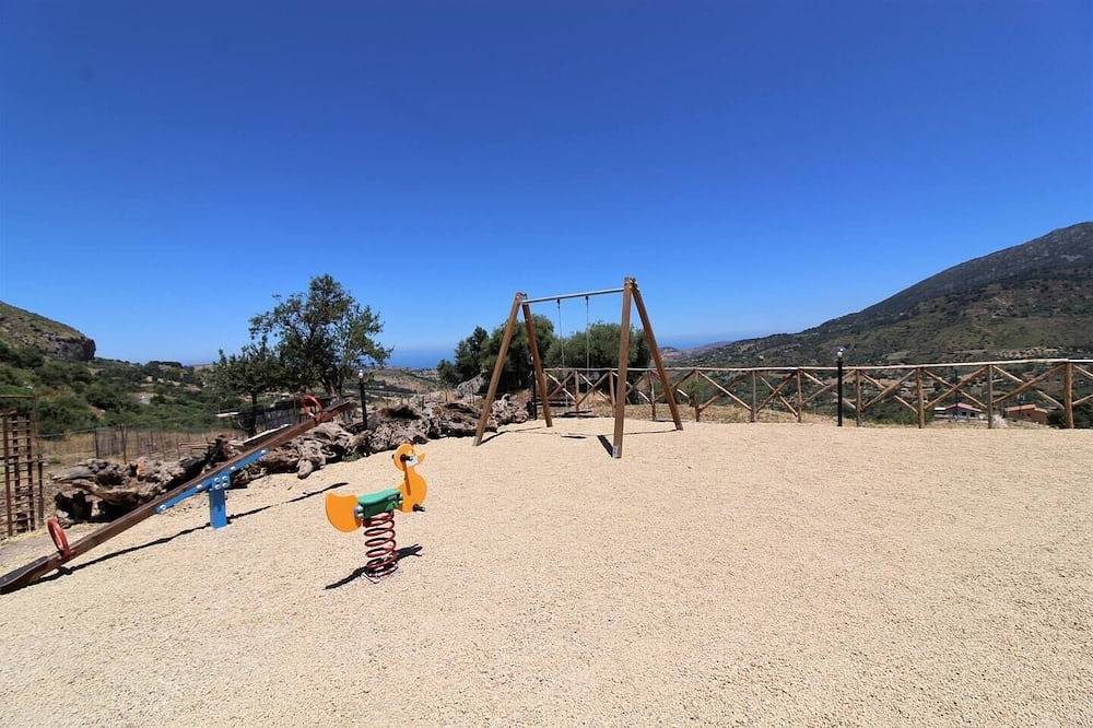 Appartamento in Agriturismo Vicino Cefalù in Collesano, Palermo Provinz