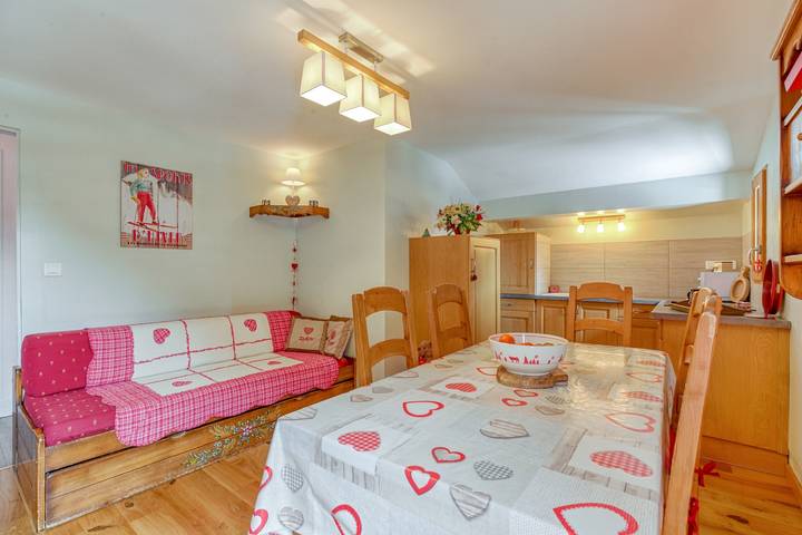 Gîte pour 6 personnes, avec jardin et balcon à La Giettaz - 2