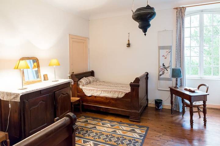 Location de vacances pour 20 personnes, avec terrasse et jardin à Virsac - 4